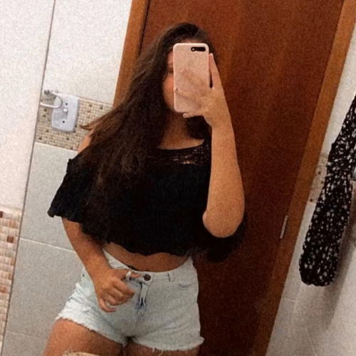 <em>Isabela Llanos</em>